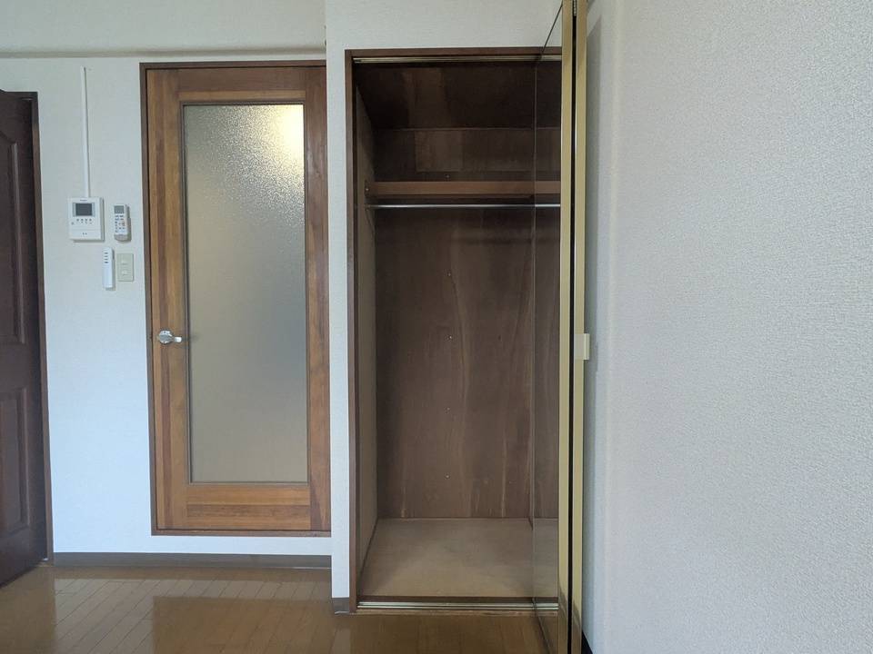 収納　クローゼット