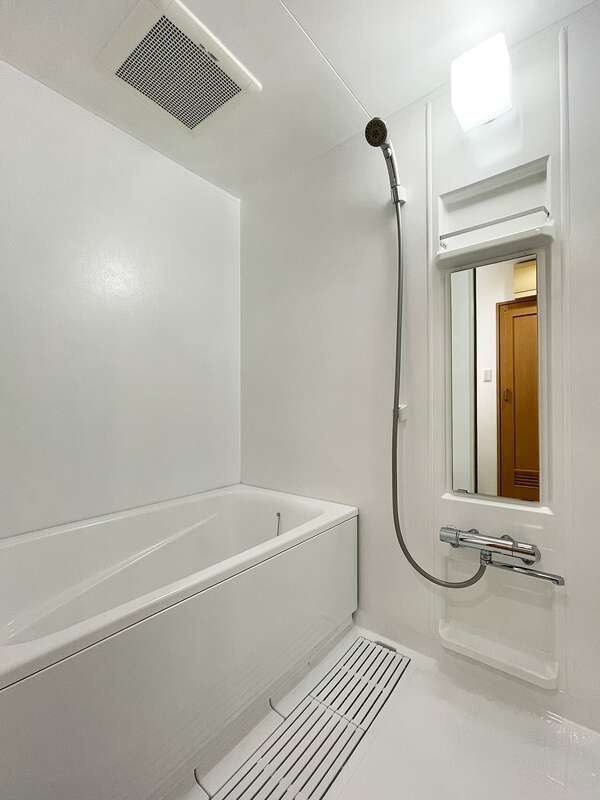 バス・シャワールーム　バス