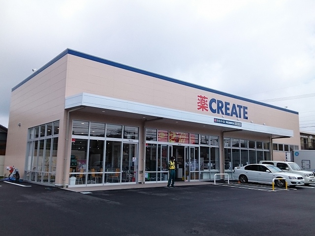 ドラックストア　クリエイトS・D 浜松渡瀬町店（ドラッグストア）まで120m