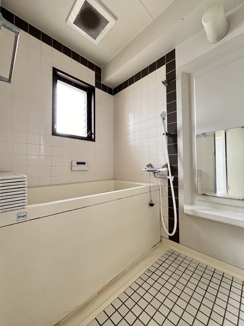 バス・シャワールーム　浴室