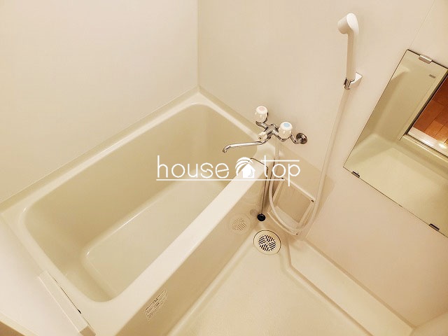 バス・シャワールーム　ゆったりと入浴出来る浴槽