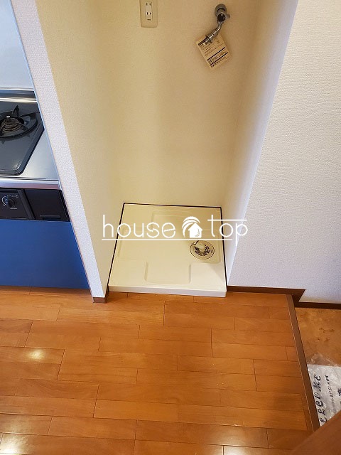 洗面設備　洗濯置場