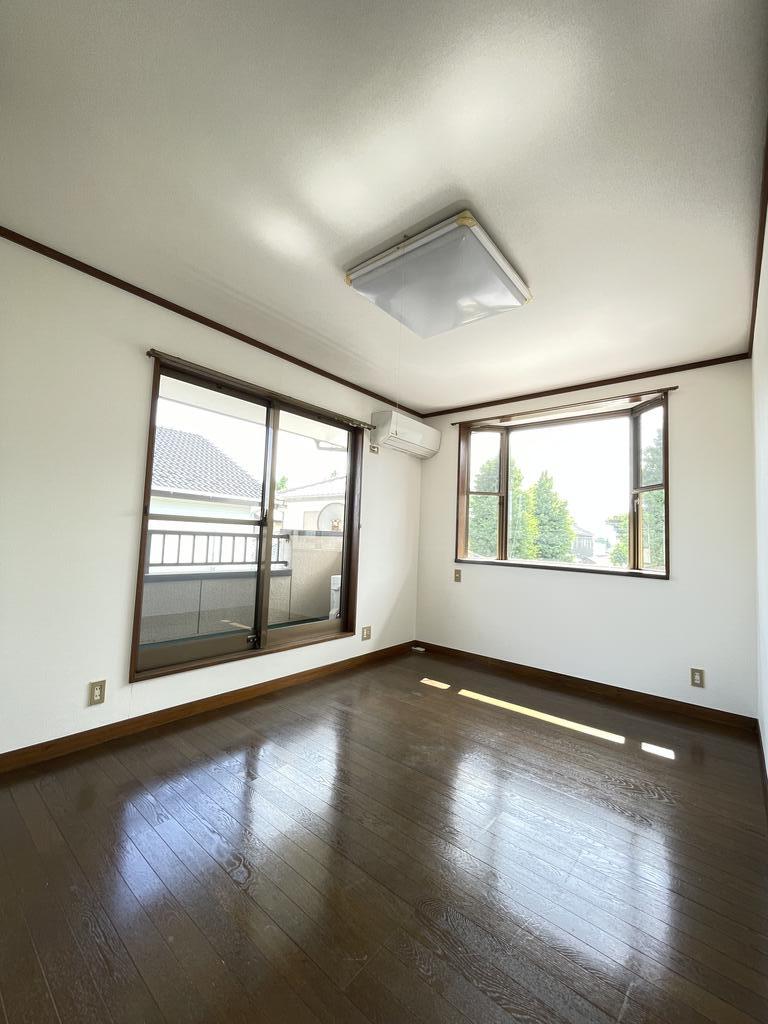 鶴が谷町貸住宅の内装写真