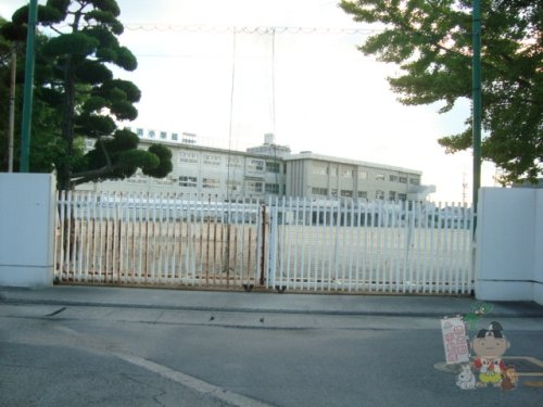 小学校　岡山市立福浜小学校（小学校）まで681m