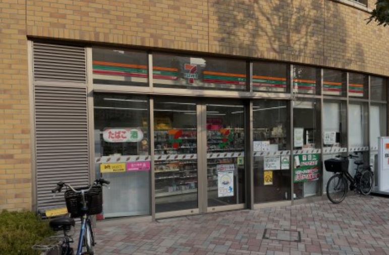 コンビニ　セブンイレブン 晴海2丁目店（コンビニ）まで273m