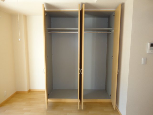 収納　クローゼット