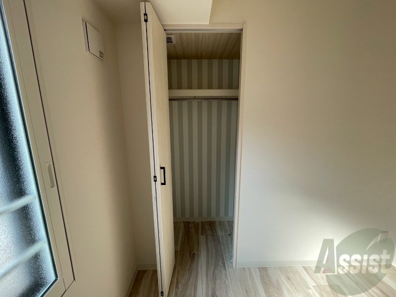 収納　収納もバッチリあるのでお部屋が片付きますよ！
