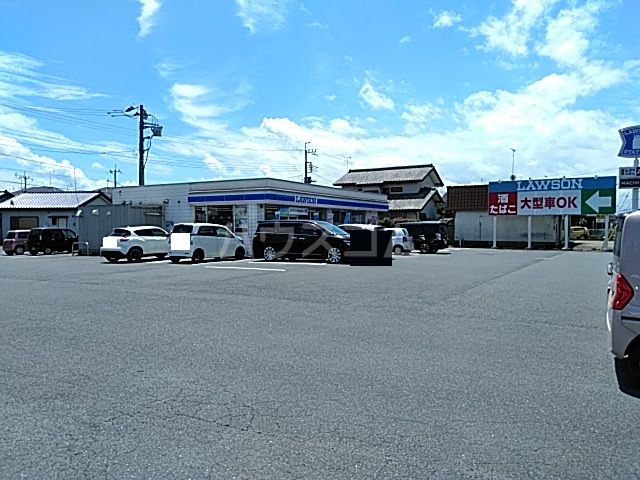 コンビニ　ローソン 壬生至宝二丁目店（コンビニ）まで389m