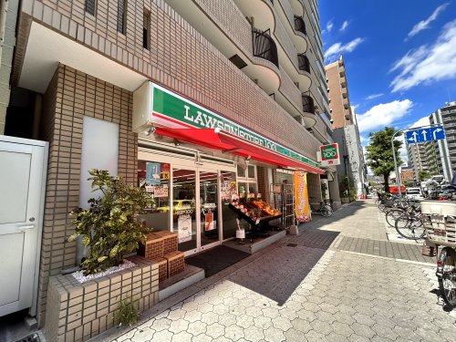 コンビニ　ローソンストア100（コンビニ）まで20m