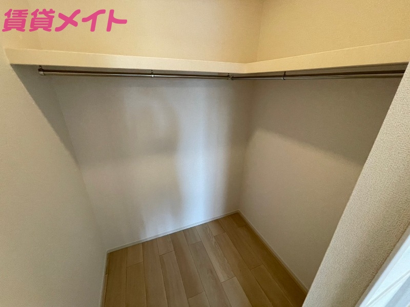 収納　別部屋参考写真です