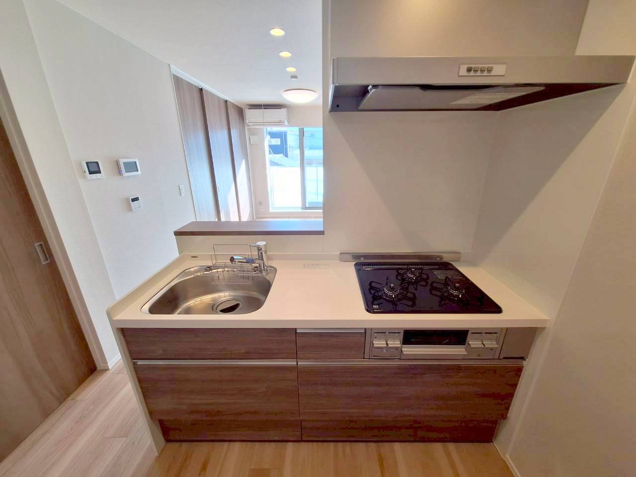 キッチン　★グリル付きガス３口システムキッチン★