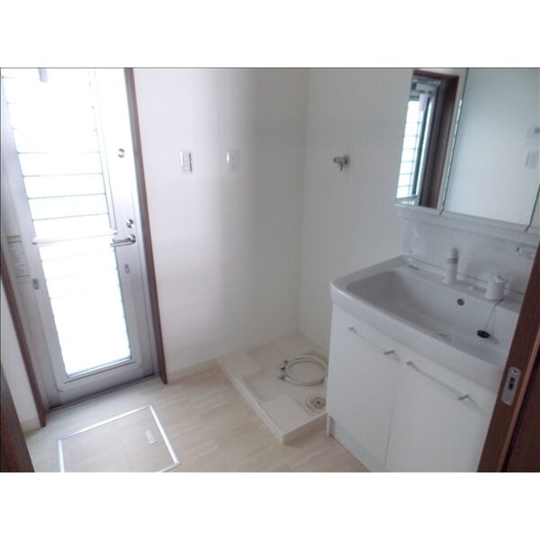 洗面設備　洗面所