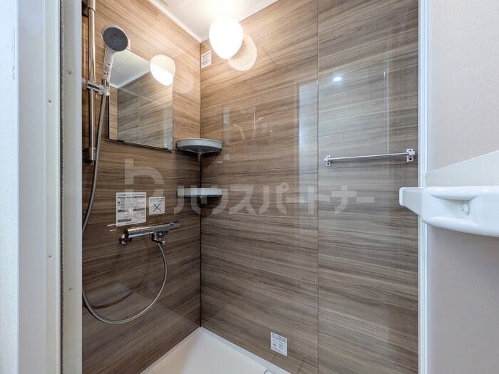 バス・シャワールーム　シャワールーム