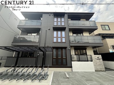 建物外観　オートロックで外部の人間が簡単に出入りできないため安心です。