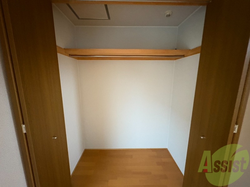 収納　クローゼットがありました。お洋服や荷物はここへ