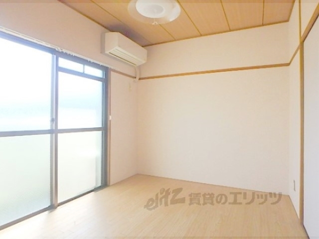 居室・リビング　洋室