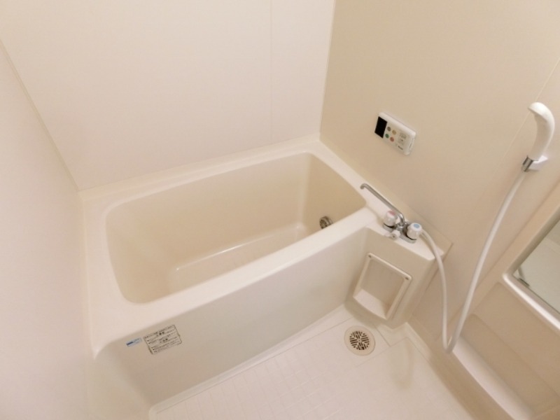 バス・シャワールーム　図面と現状に相違がある場合には現状を優先