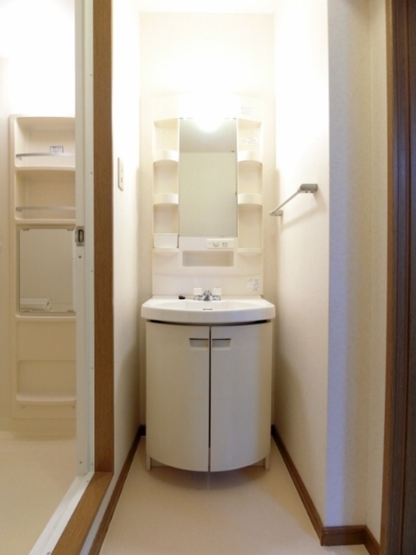 洗面設備　図面と現状に相違がある場合には現状を優先