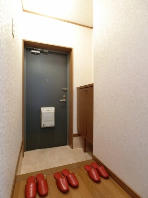 玄関　図面と現状に相違がある場合には現状を優先