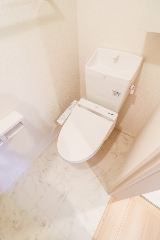 トイレ　図面と現状に相違がある場合には現状を優先