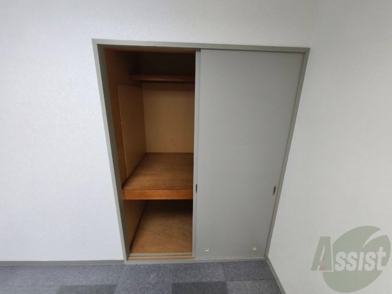 収納　収納もバッチリあるのでお部屋が片付きますよ！