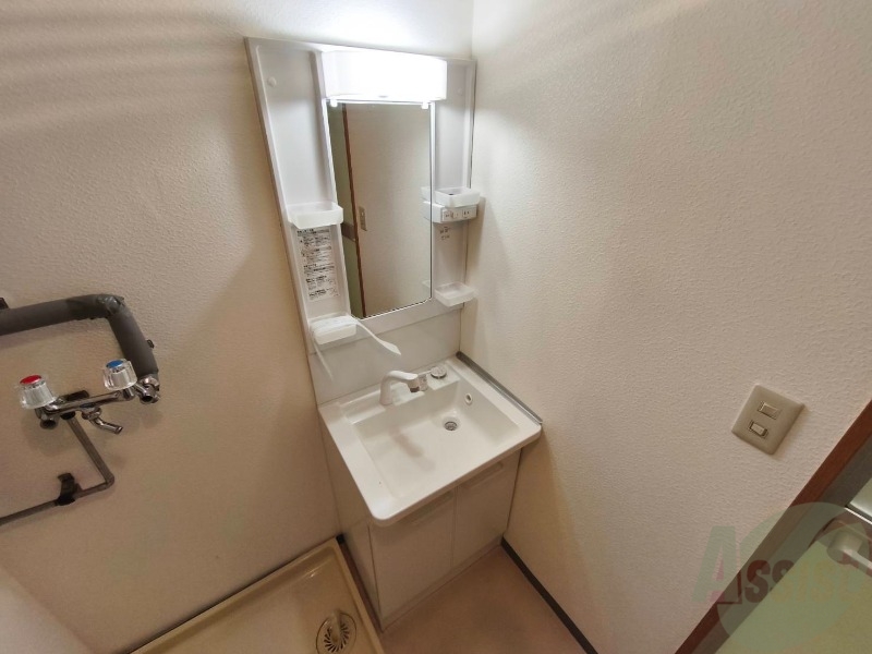 洗面設備　シャンプードレッサーで身支度もラクラクです！