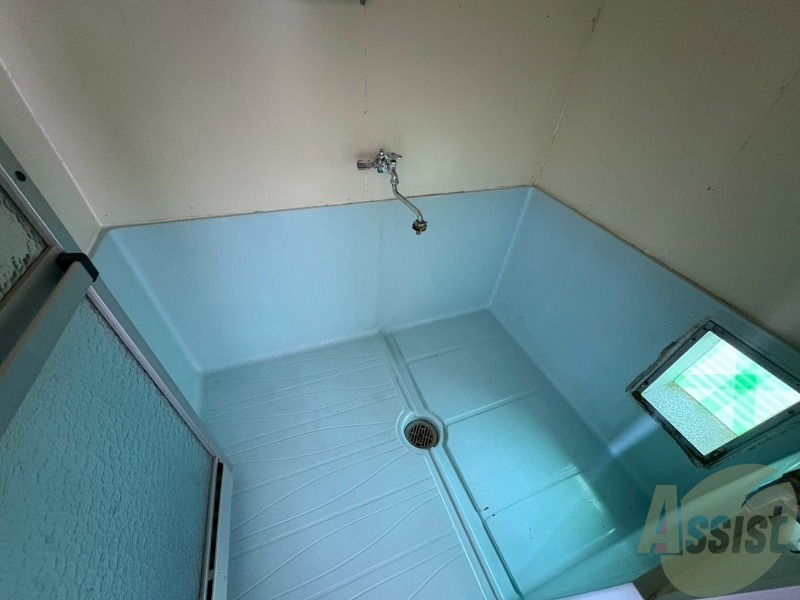 バス・シャワールーム　こちらはバスルームになります。設置予定です。