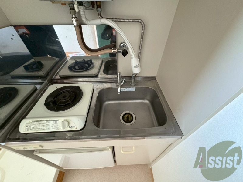 洗面設備　洗面台は無い為こちらをご利用くださいませ。