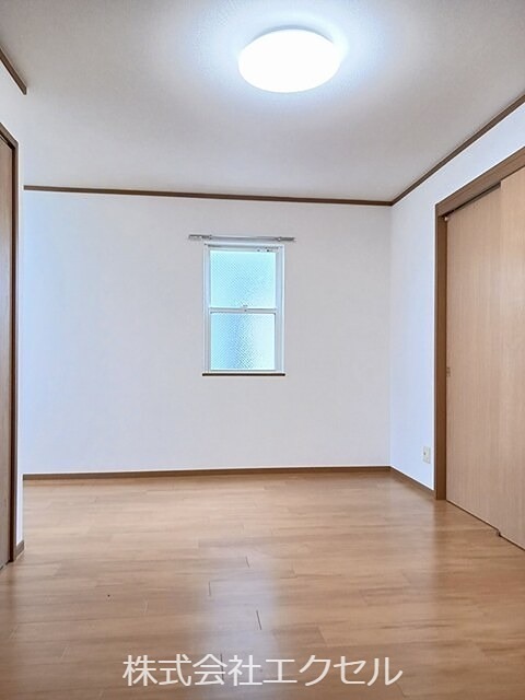 居室・リビング　明るいお部屋です。