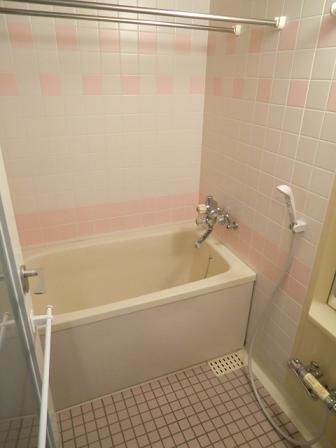 バス・シャワールーム　日々の疲れを癒すお風呂付です