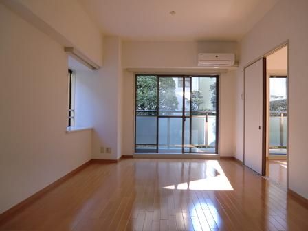 居室・リビング　おしゃれなリビングです