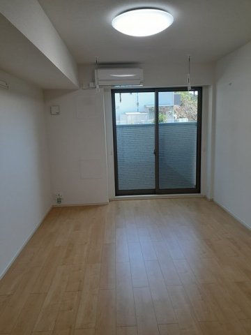 居室・リビング　きれいな内装です