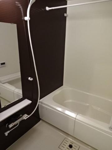 バス・シャワールーム　バス