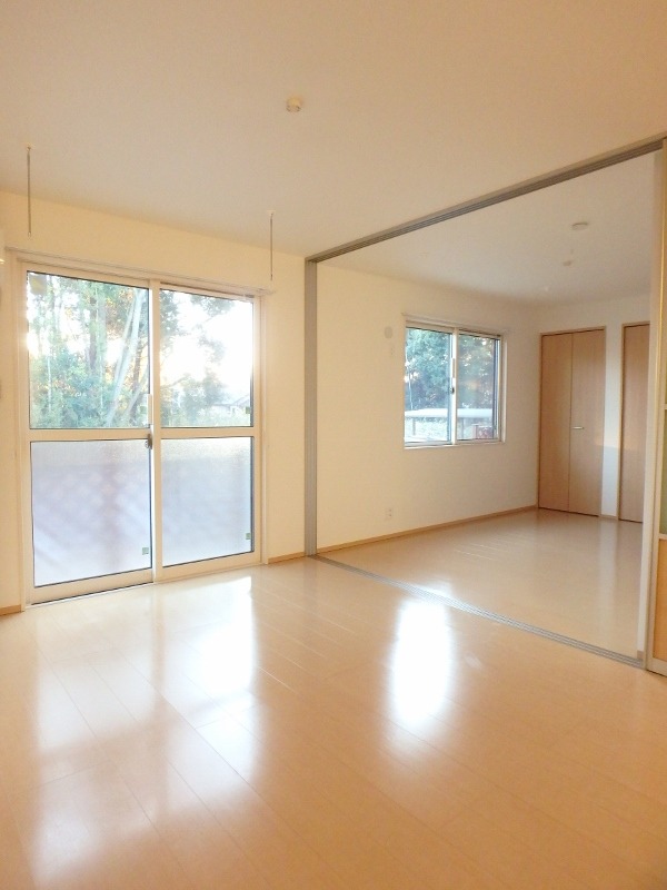 居室・リビング　図面と現状に相違がある場合には現状を優先