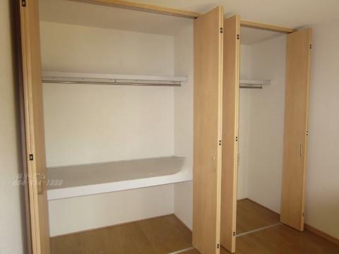 収納　クローゼット