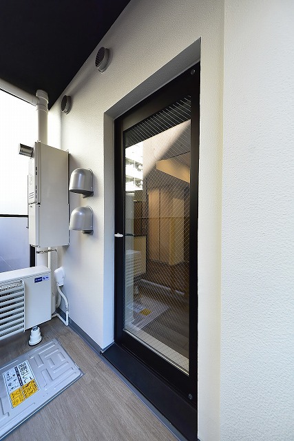 バルコニー　別部屋参考画像