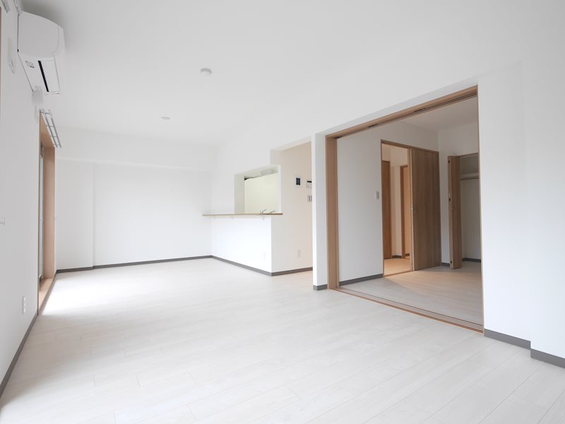 居室・リビング　同仕様写真