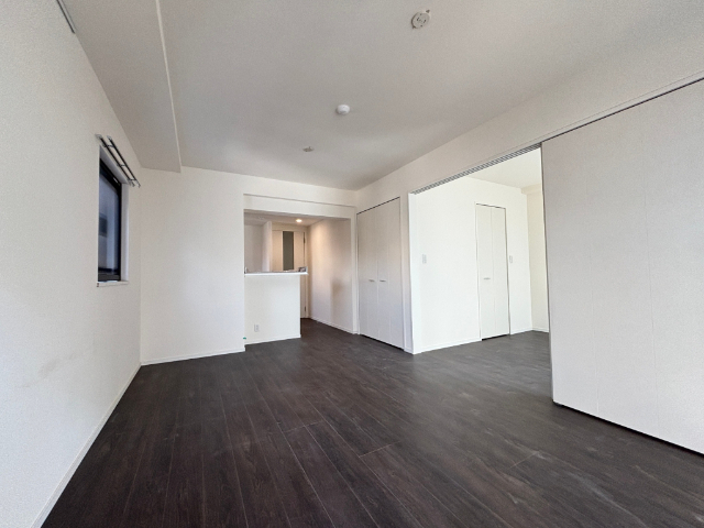 居室・リビング　※同一間取り、他部屋