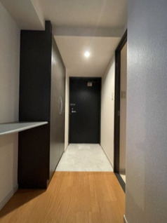 玄関　別部屋参考写真になります