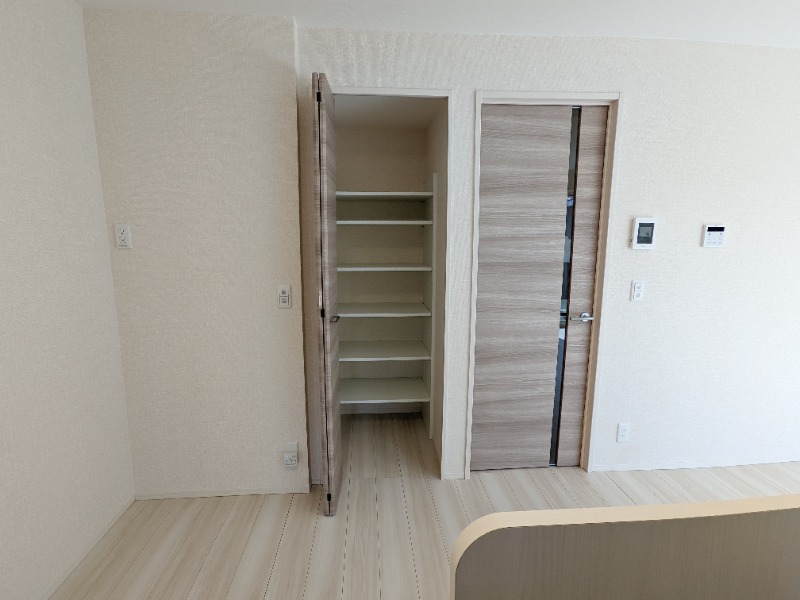 収納　図面と現状に相違がある場合には現状を優先