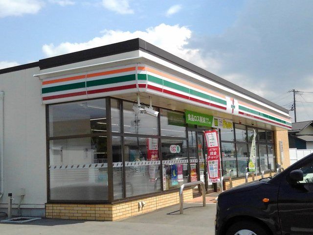コンビニ　セブンイレブン佐久小田井店（コンビニ）まで750m
