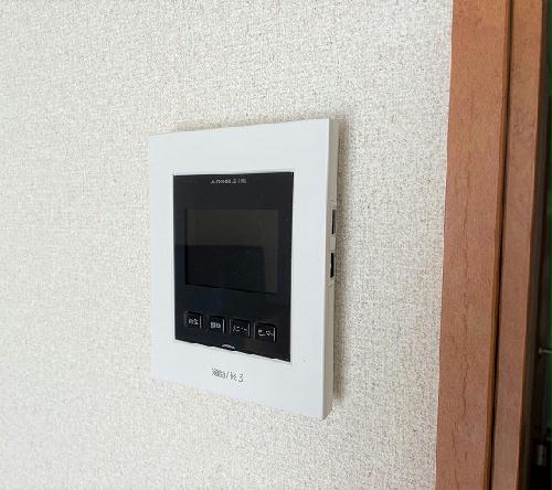 セキュリティ　モニター付きインターホン