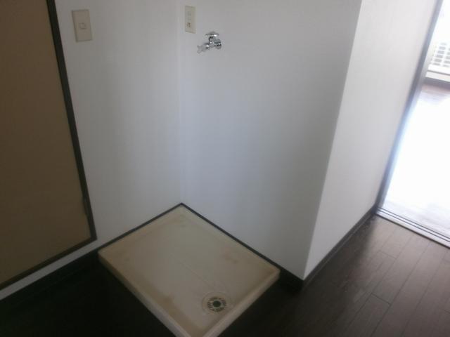 その他部屋・スペース　洗濯機置き場