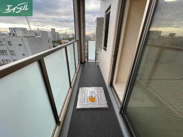 バルコニー　ベランダ