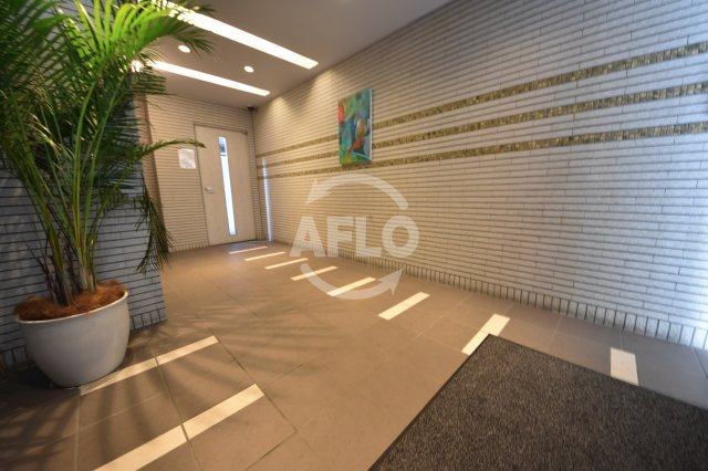 ロビー　レクシア千代崎　ロビー