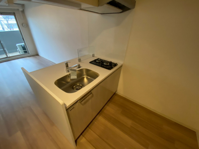 キッチン　コンパクトなキッチンで掃除もラクラク