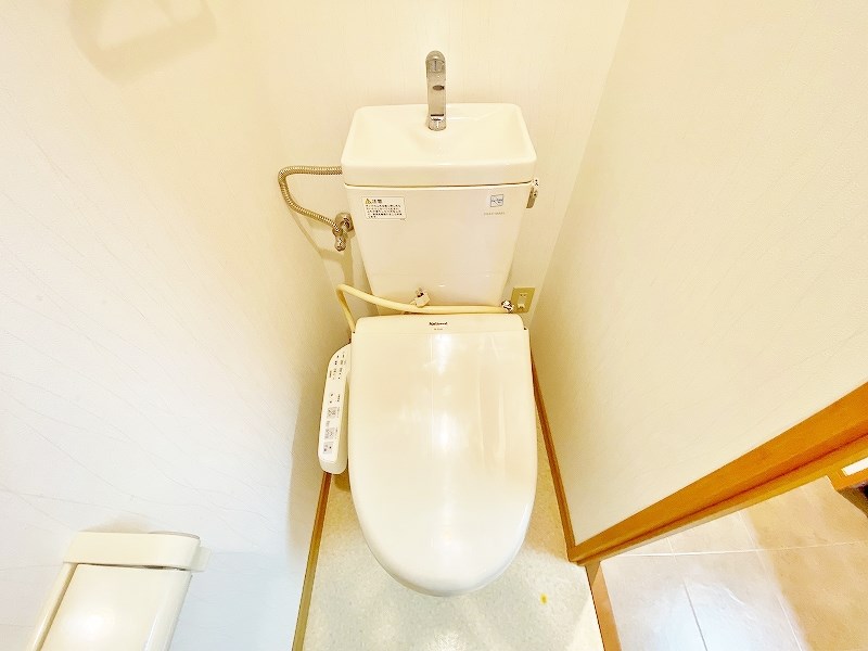 トイレ　★温水洗浄便座★