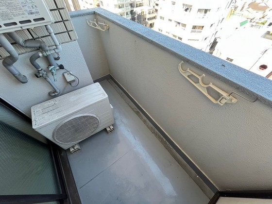 バルコニー　※別号室の写真となります