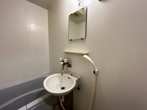 洗面設備　※別部屋の写真です
