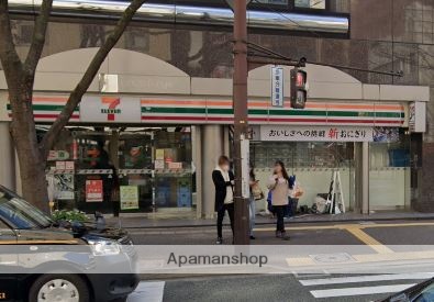 コンビニ　セブンイレブン（コンビニ）まで464m